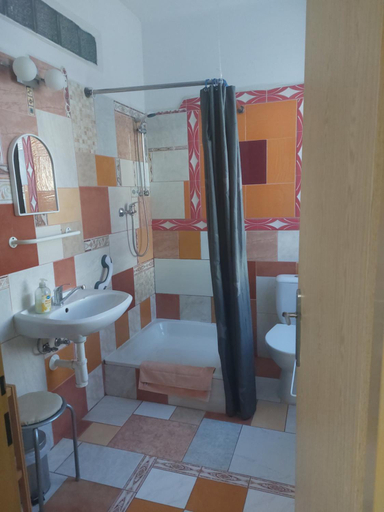 Bathroom 2, penzion Poutnik, Jindřichův Hradec