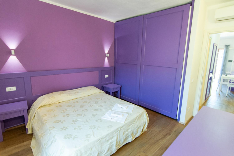 Bedroom 2, Elbamar Lacona, Livorno