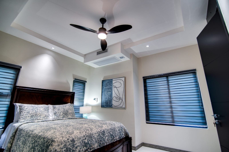 Room 2, Sun Soaked Paradisiac Escape 3BR
