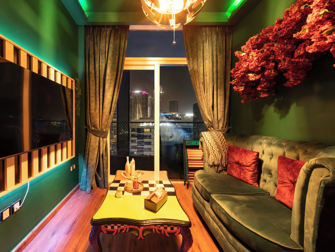 Living area 3, Manzil - Stylish 1BR with Canal View, Dubai