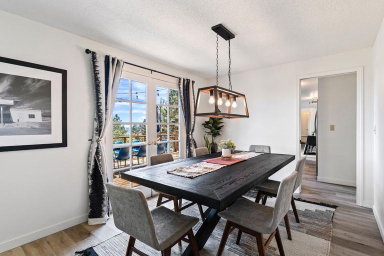 Private kitchen 4, Serenity On 6th 30 Day Minimum 4 Bedroom Home by RedAwning, Deschutes