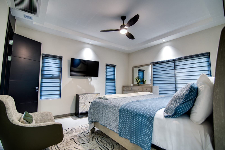 Room 4, Sun Soaked Paradisiac Escape 3BR