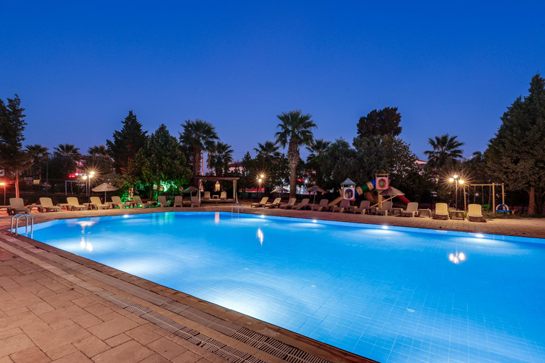 Swimming pool [outdoor], Güre Saruhan Termal Hotel, Edremit