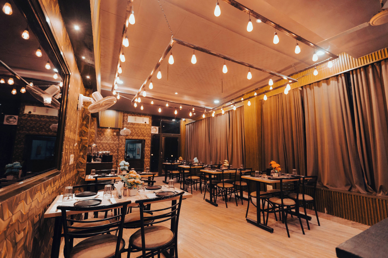 Restaurant 2, Ekaanta Retreat, Sirmaur