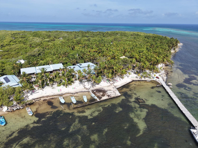 Others 3, Itza Resort