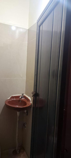 Bathroom 3, Hotel Shri Durga, Thanjavur