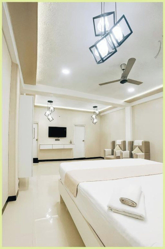 Room 5, Hotel Hariaksh HomeStay Varanasi, Varanasi