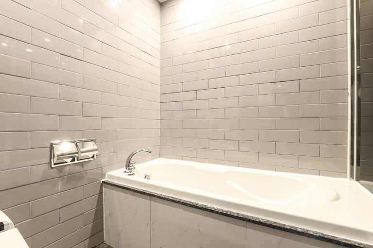 Bathroom 4, Hotel Oscar Seomunmarket, Buk