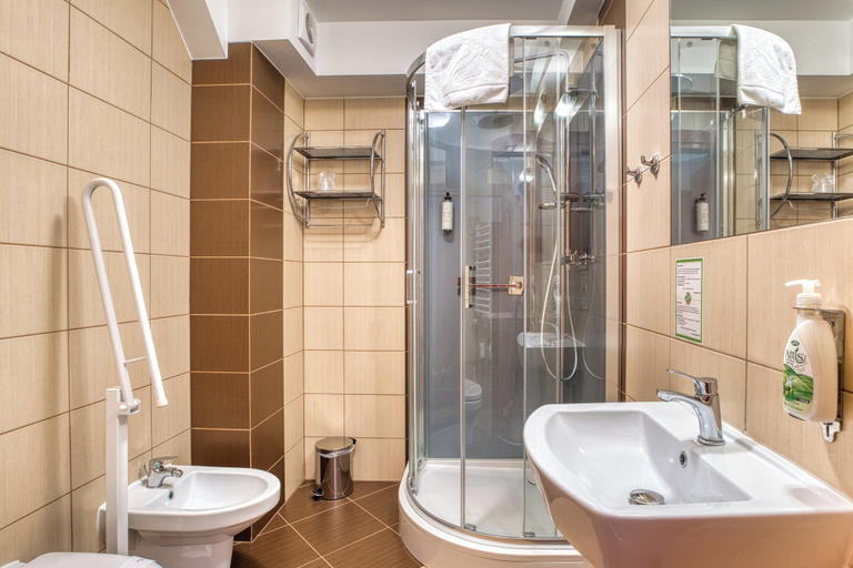 Bathroom 3, Hotel Muszyna, Nowy Sącz