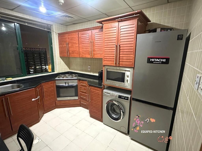 Private kitchen, Vista Partition Room in Tecom Near Metro, Dubai