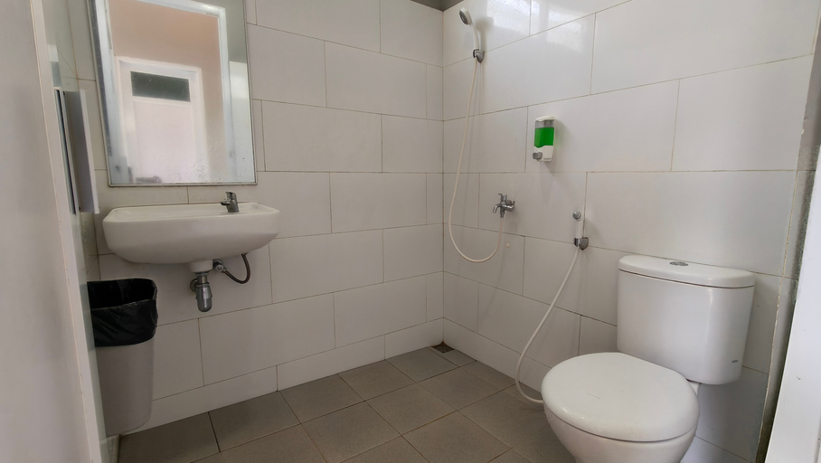 Bathroom 5, Jolotundo Glamping and Edupark, Nganjuk