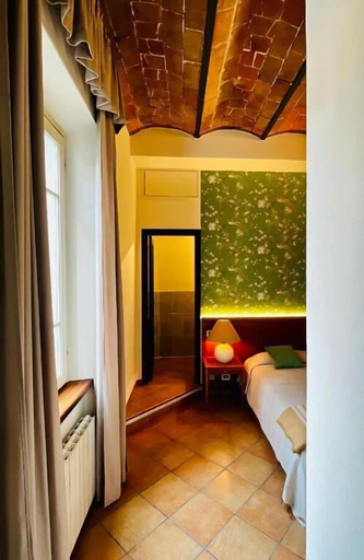 Room 2, Residence Internazionale, Lucca