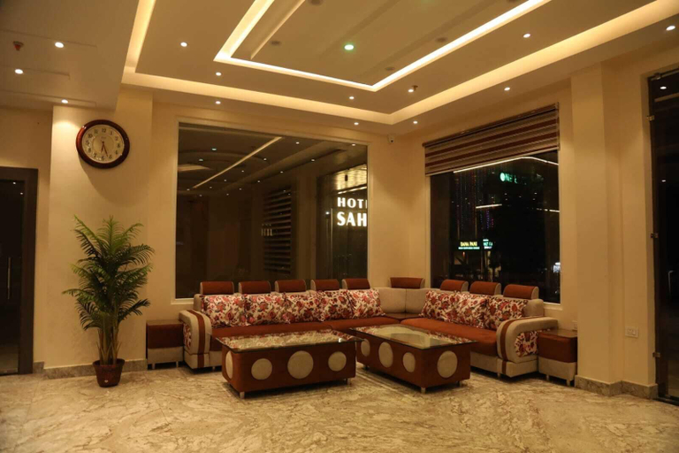 Lobby sitting area, Hotel Sahil Suites, Reasi