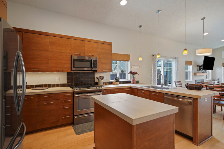 Private kitchen 5, Dwell 30 Days Minimum 3 Bedroom Home by RedAwning, Deschutes