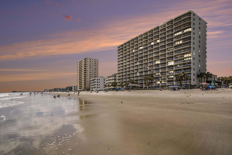 Beach 4, 1008 Waters Edge Resort 1 Bedroom Condo, Georgetown