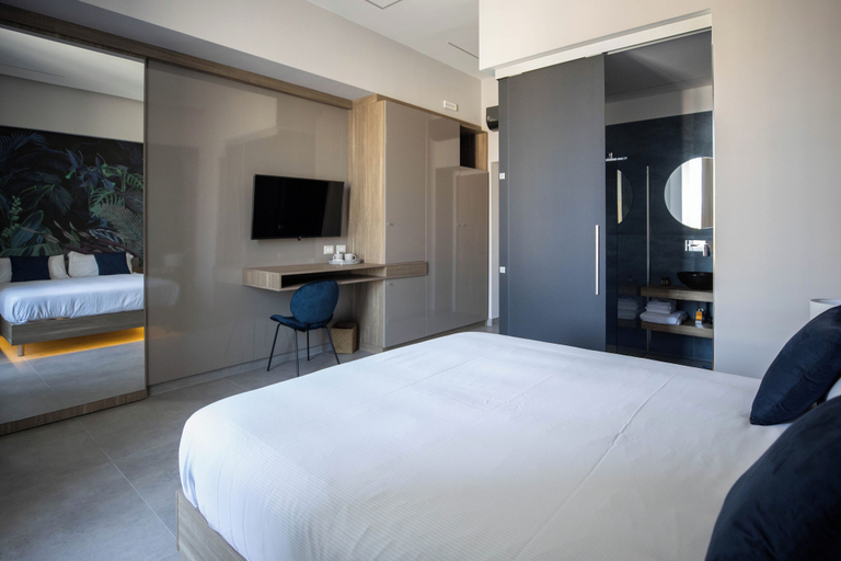 Bedroom 2, L èlégant Boutique Rooms Naples, Napoli