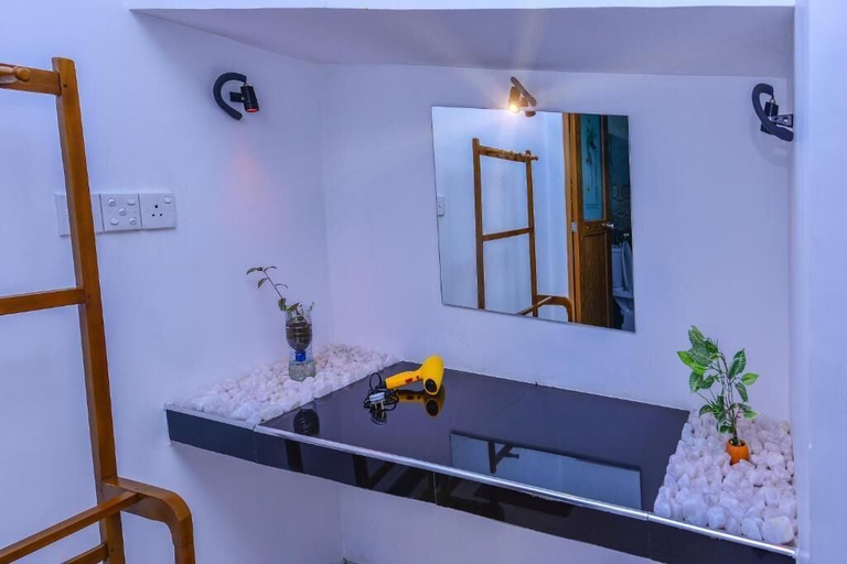 Bathroom, Dimuthu homestay ella, Ella
