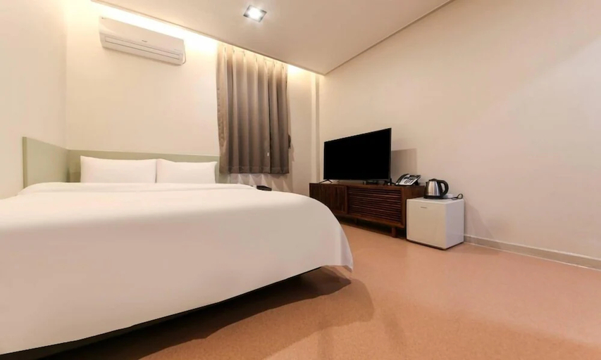 Bedroom 3, Kyungsung Yeogwan, Chuncheon