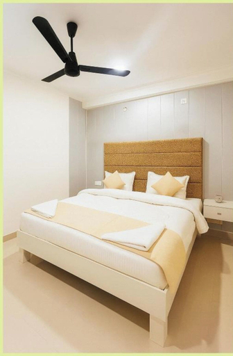 Room 4, Hotel Hariaksh HomeStay Varanasi, Varanasi