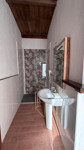 Bathroom 3, L’Antica Tenuta, Roma