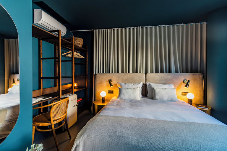 Room 2, Regras Apartments & Garden A19 by Benefit Collection, Porto