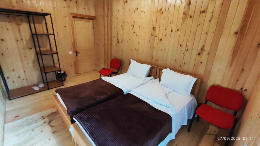 Bedroom 4, Gaul Gavkhe Hotel, Mestia