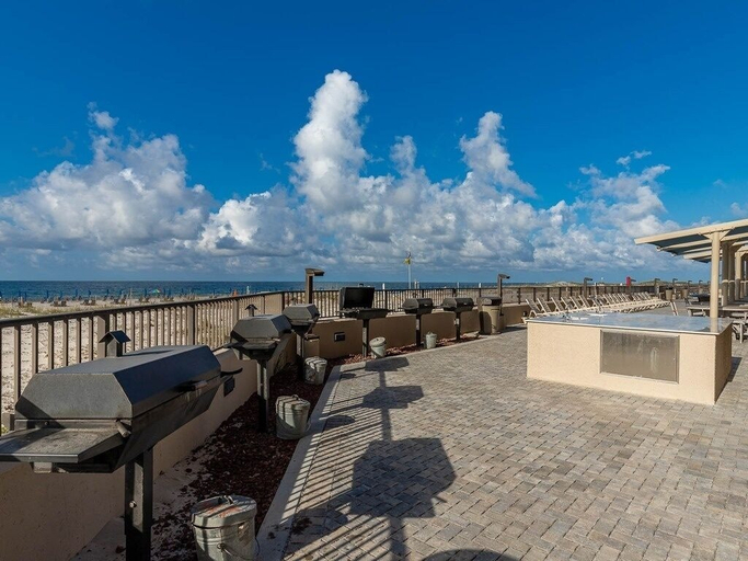 Terrace/patio 4, Phoenix X by Brett Robinson Vacations, Escambia