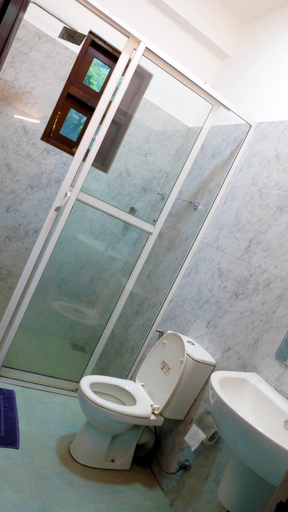 Bathroom 4, Ella, Nine Arch Holiday Resort, Ella