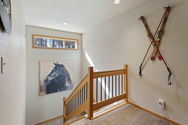 Interior 4, 37 Kinglet 4 Bedroom Home by RedAwning, Deschutes