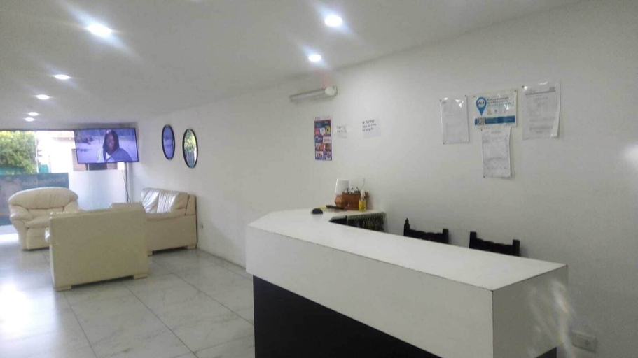 Lobby, Hotel Tropea, General Pueyrredón