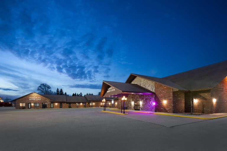 Exterior & Views 2, Days Inn by Wyndham Bad Axe, Huron