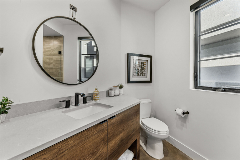 Bathroom 3, Serene Views #17 3 Bedroom Home, Washington