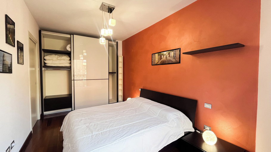 Room 2, Alzaia 20 minuti dal Duomo, Milano