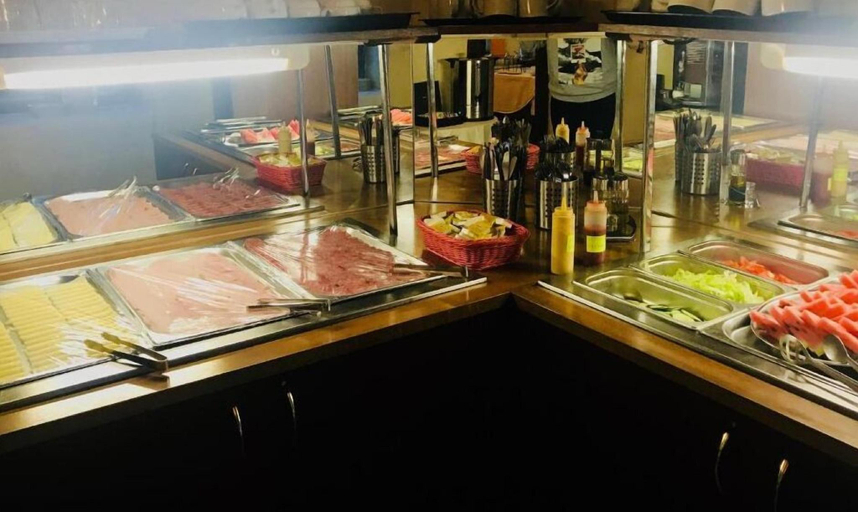 Food & Drinks 4, Hotel Branik, Praha 5