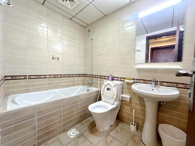 Bathroom, Vista Partition Room in Tecom Near Metro, Dubai
