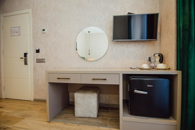 Facilities 4, HOTEL NEON, Batumi