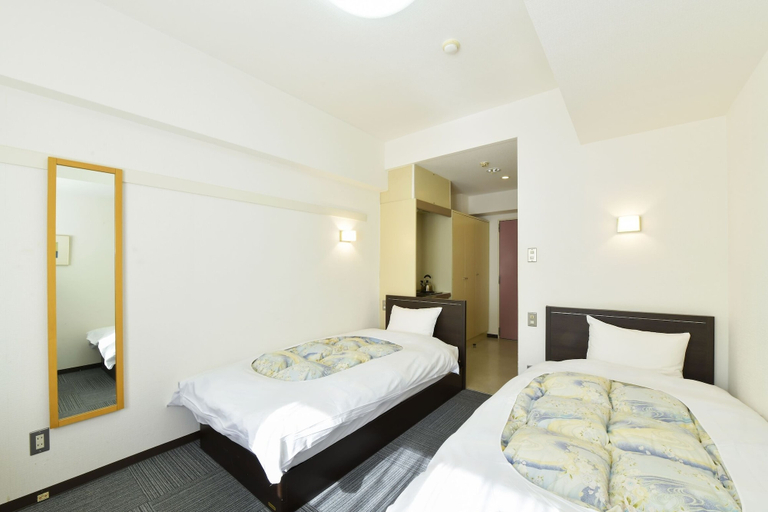 Bedroom 3, Refre Forum, Edogawa