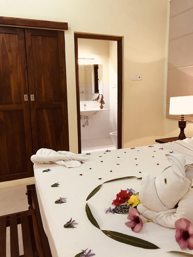 Bedroom 3, Lake View Bungalow, Thissamaharama