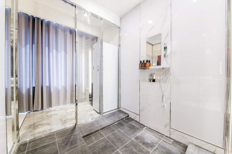 Bathroom 5, Hotel Oscar Seomunmarket, Buk