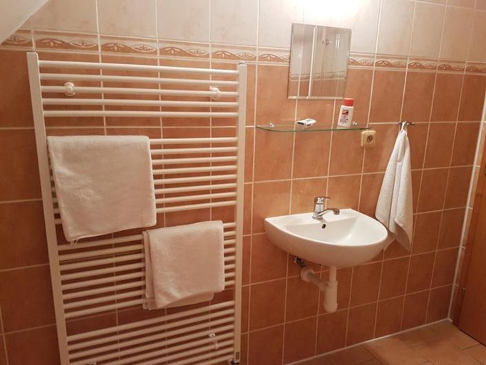 Bathroom 3, Penzion Hamstejn, Jablonec nad Nisou
