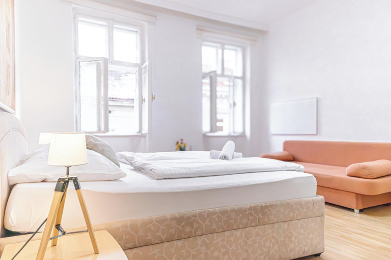 Room 5, Budget City Stay Ideal For Long Stay, Wien
