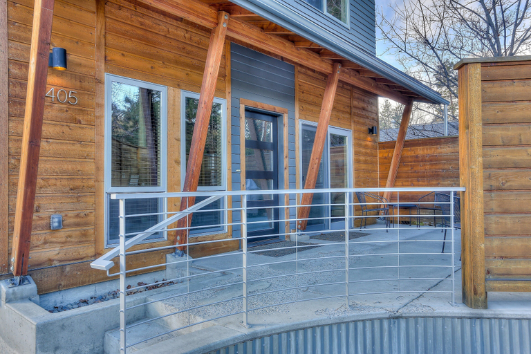 Exterior detail, Urban Roundabout 2 Bedroom Home by RedAwning, Deschutes