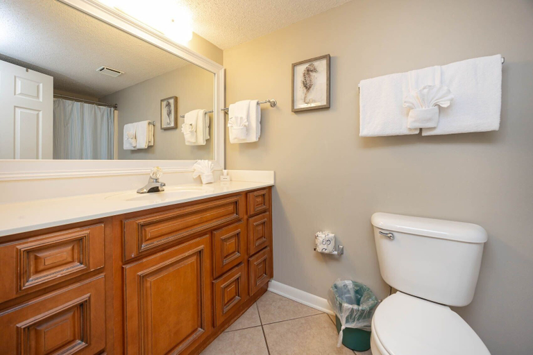 Bathroom 3, Phoenix Vii 7613 2 Bedroom Condo, Baldwin