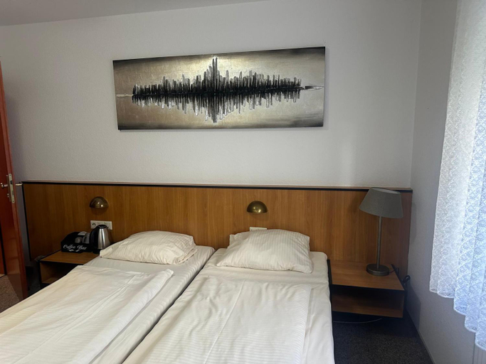 Bedroom 2, Hotel Neue Traube, Rems-Murr-Kreis