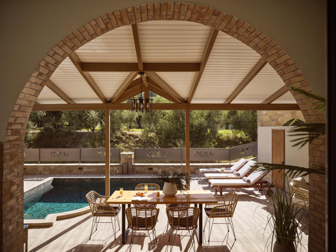 Food & Drinks 5, Ilision Aqua - Exclusive Private Pool Suites, Ionian Islands