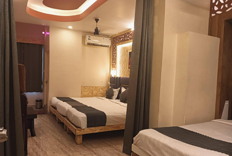 Bedroom 5, Hotel comfort & Terrace Lounge Deoghar, Deoghar