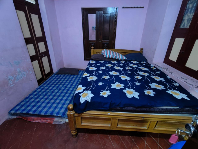 Bedroom 4, Murugan Guest House, Tiruvannamalai