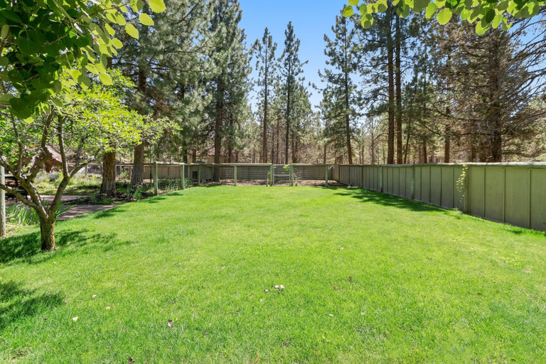 Property grounds 4, Big Bear Home features Private Entrance and Patio with Fire Pit by RedAwning, Deschutes