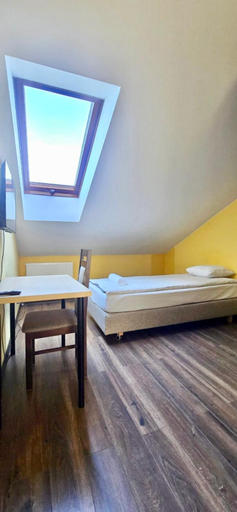 Bedroom 4, Redwood Hostel by EASY RENT Apartments, Lublin City