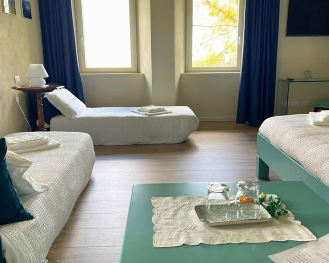 Bedroom 4, Foresteria Antica Bàstia, Bergamo